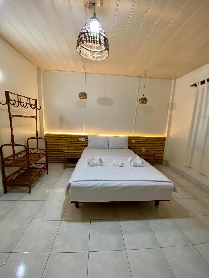 Ecran Riverfront Guesthouse Kampot Exterior foto