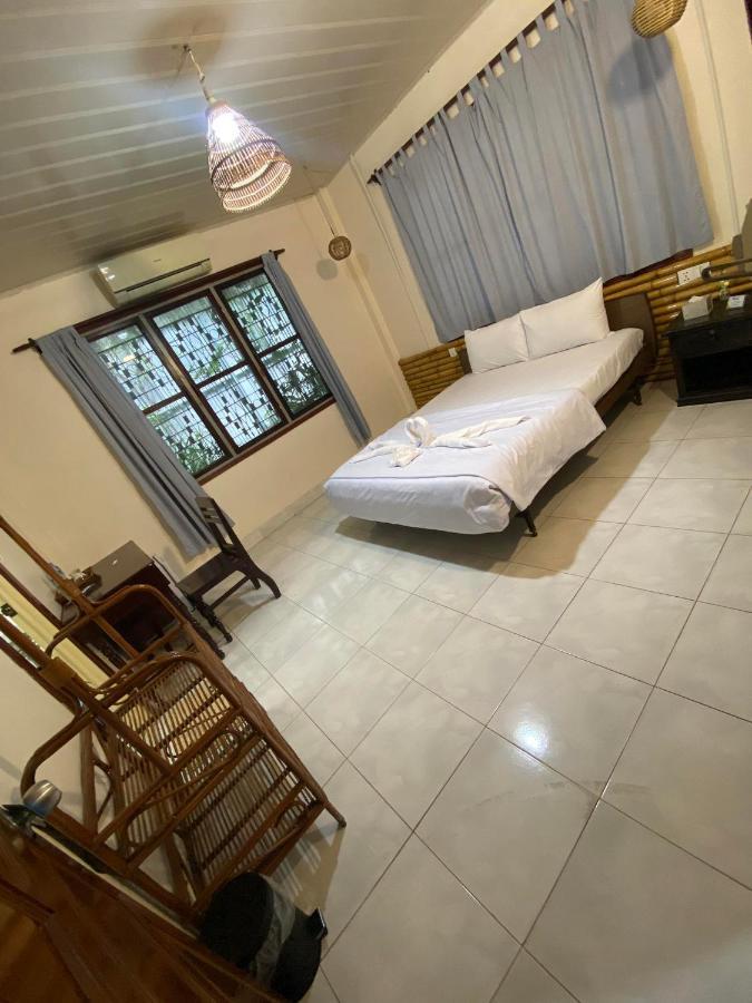 Ecran Riverfront Guesthouse Kampot Exterior foto