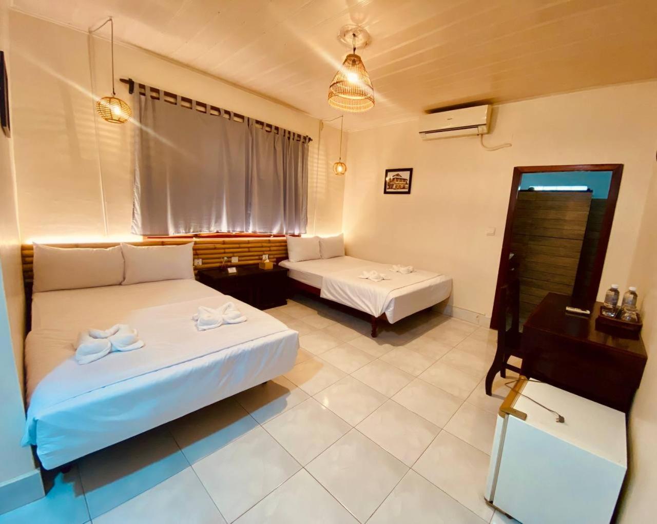 Ecran Riverfront Guesthouse Kampot Exterior foto